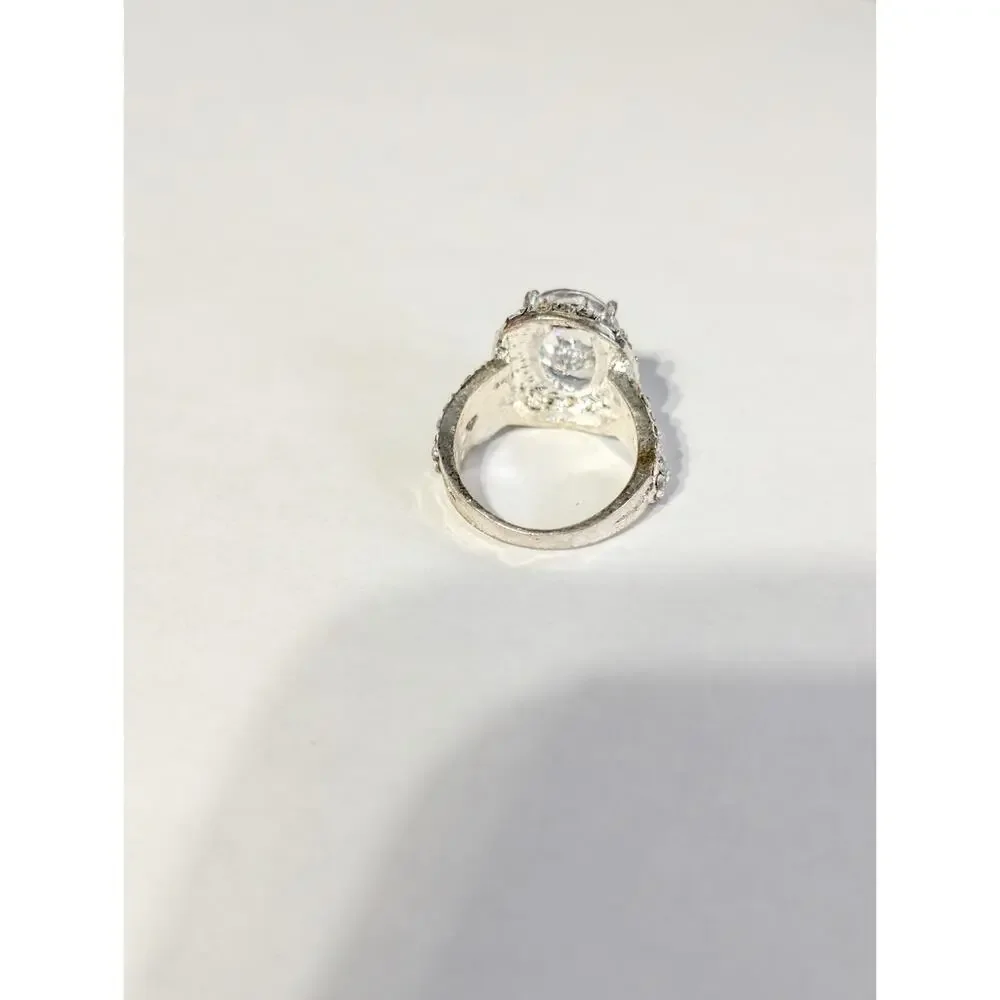 Faceted‎ White Colorless Glass Rhinestone Silver Tone Tone Ring Size 7 R-TN6